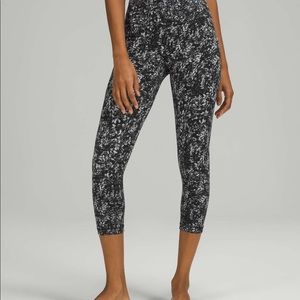 Lululemon Align Crop Size 2